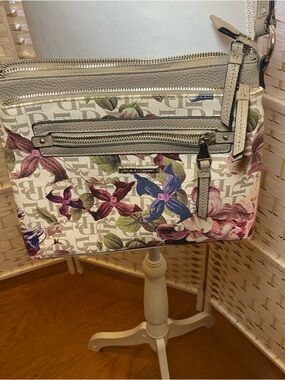 Dana Buchman Floral Print Crossbody Bag in Cream and Taupe